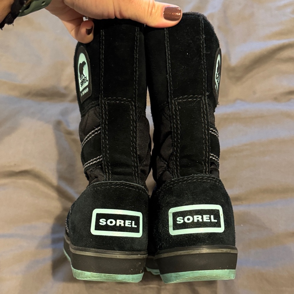 Sorel Black and Mint Winter Boots